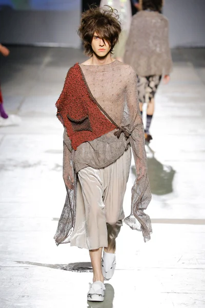 Look 20